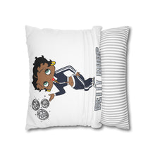 Load image into Gallery viewer, Betty Boop Design Pillowcase, Cartoon Print Pillow Cover, Betty Boop Fan Merch, Christmas Gift For House Decor, Cute Living Room Decoration