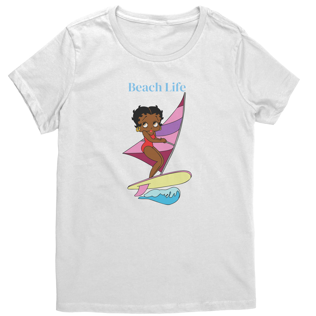 Betty Boop Beach Life - Crew Neck T-Shirt